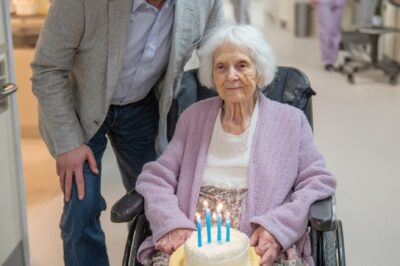 ELON MUSK SH0CKS the World: Surprises High School Math Teacher with Unforgettable Birthday Celebration — Her SECRET Impact on His Success Will Leave You SPEECHLESS!